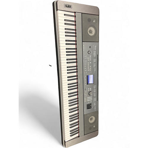 Used Yamaha DGX650 88 Key Portable Keyboard