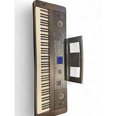 Used Yamaha DGX650 88 Key Portable Keyboard