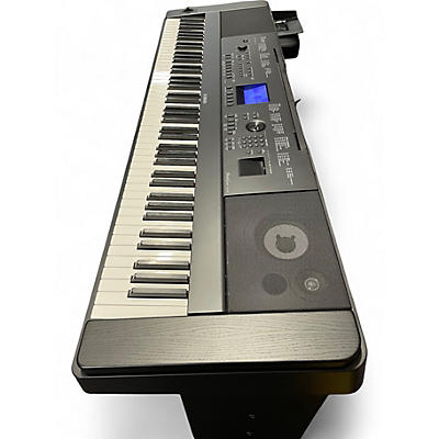 Used Yamaha DGX660 Keyboard Workstation