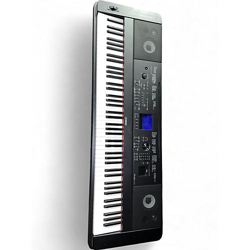 Used Yamaha DGX660 Portable Keyboard
