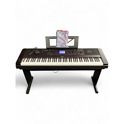 Used Yamaha DGX660 w Stand Digital Piano