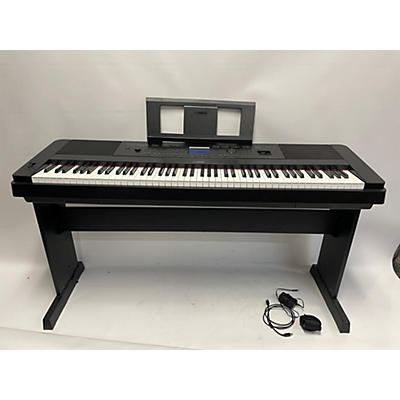 Yamaha Used Yamaha DGX660B Portable Keyboard