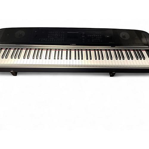 Used Yamaha DGX670 Digital Piano