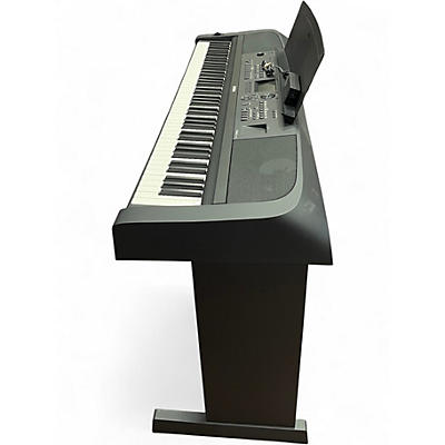 Used Yamaha DGX670 Digital Piano
