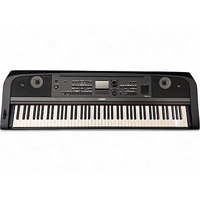 Used Yamaha DGX670 Keyboard Workstation