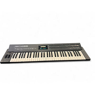 Used Yamaha DS55 Synthesizer