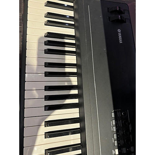 Yamaha Used Yamaha KX8 MIDI Controller