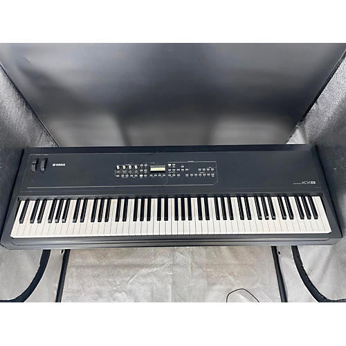 Yamaha Used Yamaha KX8 MIDI Controller