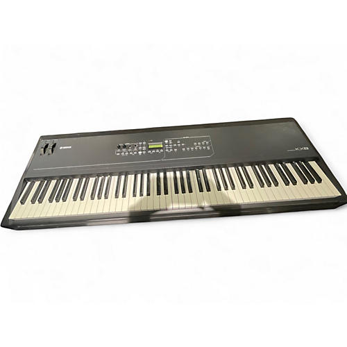 Used Yamaha KX8
