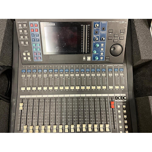 Yamaha Used Yamaha LS916 Powered Mixer