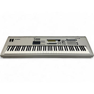 Yamaha Used Yamaha MO8 88 Key Keyboard Workstation