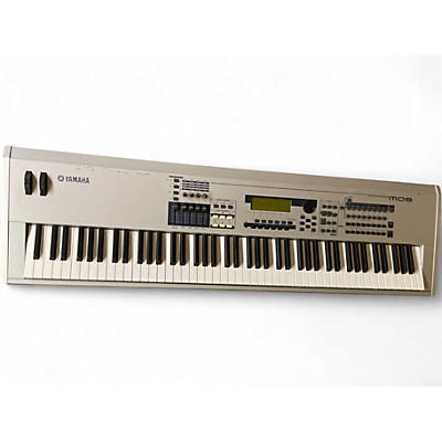Used Yamaha MO8 88 Key Keyboard Workstation