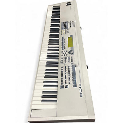 Used Yamaha MO8 88 Key Keyboard Workstation