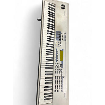 Used Yamaha MO8 88 Key Keyboard Workstation
