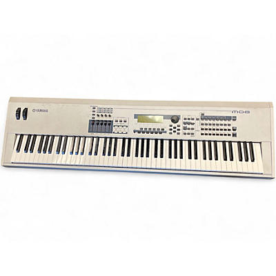 Used Yamaha MO8 88 Key Keyboard Workstation