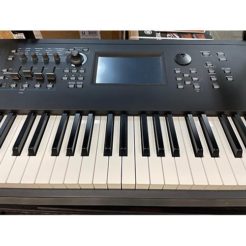 Yamaha Used Yamaha MODX8 Synthesizer