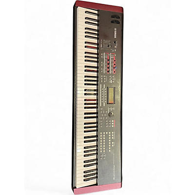 Used Yamaha MOFX8 88 Key Keyboard Workstation