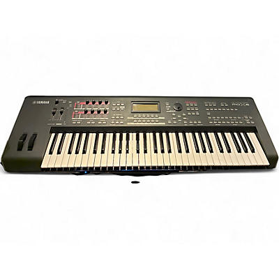 Used Yamaha MOX6 61 Key Keyboard Workstation