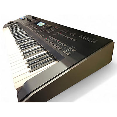 Used Yamaha MOX6 61 Key Keyboard Workstation