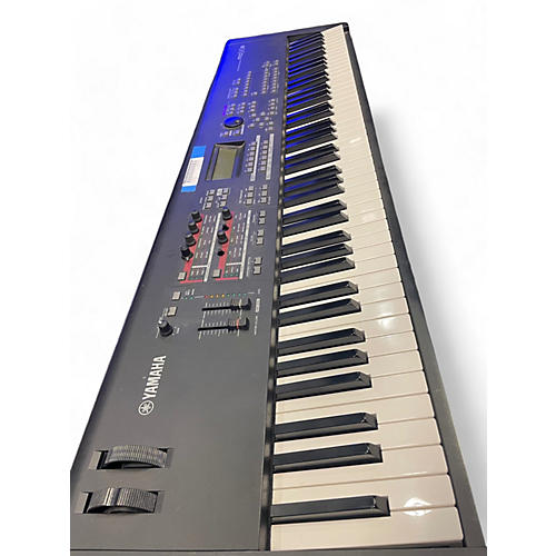 Yamaha Used Yamaha MOX8 88 Key Keyboard Workstation