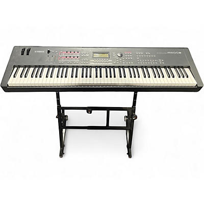 Used Yamaha MOX8 88 Key Keyboard Workstation