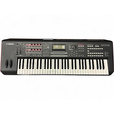 Used Yamaha MOXF6 61 Key Keyboard Workstation