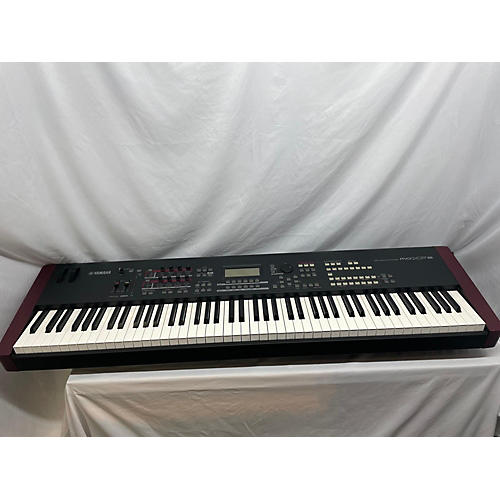 Yamaha Used Yamaha MOXF8 88 Key Keyboard Workstation