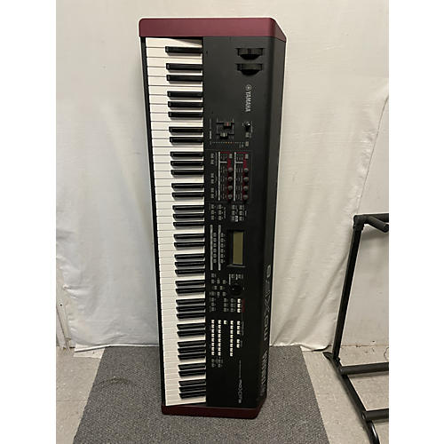 Yamaha Used Yamaha MOXF8 88 Key Keyboard Workstation