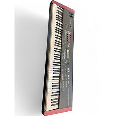 Used Yamaha MOXF8 88 Key Keyboard Workstation