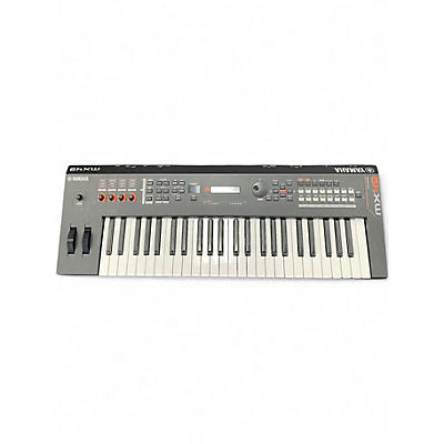 Used Yamaha MX49 49 Key Keyboard Workstation