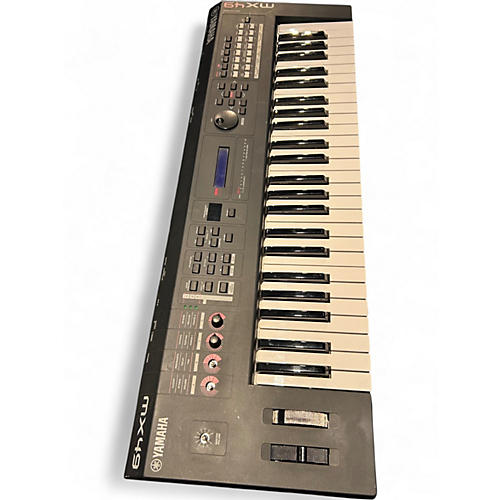 Used Yamaha MX49 49 Key Keyboard Workstation