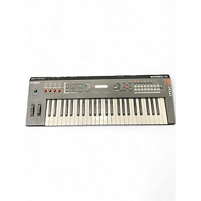 Used Yamaha MX49 49 Key Keyboard Workstation