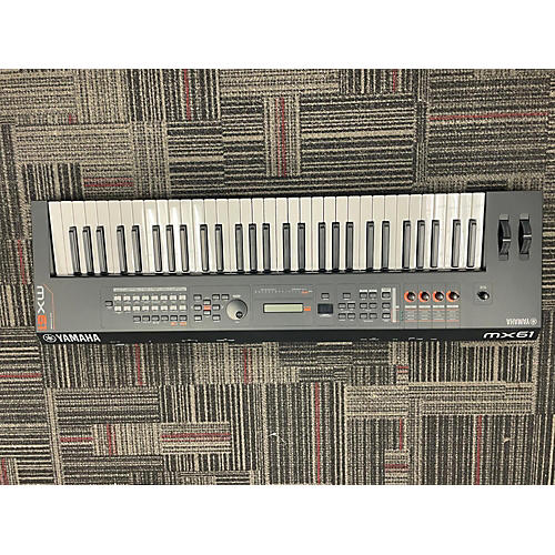 Yamaha Used Yamaha MX61 61 Key Keyboard Workstation