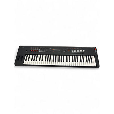 Used Yamaha MX61 61 Key Keyboard Workstation