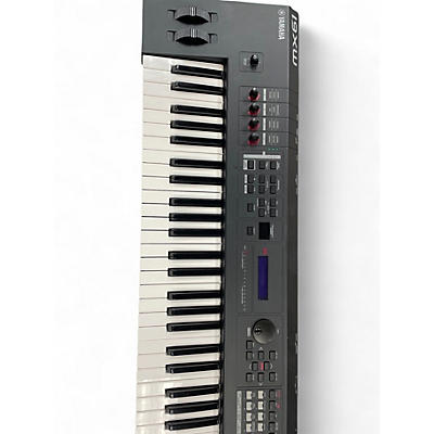 Used Yamaha MX61 61 Key Keyboard Workstation