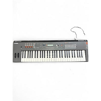 Used Yamaha MX61 61 Key Keyboard Workstation