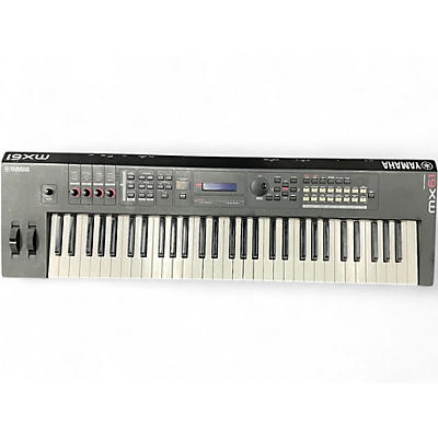 Used Yamaha MX61 v1 61 Key Keyboard Workstation