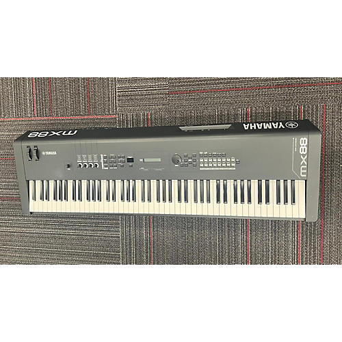 Yamaha Used Yamaha MX88 Synthesizer