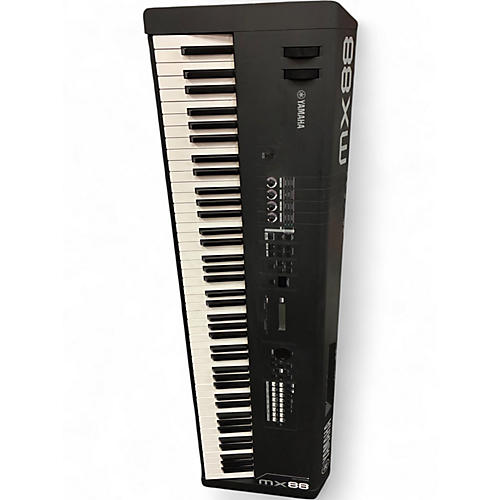 Used Yamaha MX88 Synthesizer