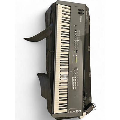 Used Yamaha MX88 Synthesizer