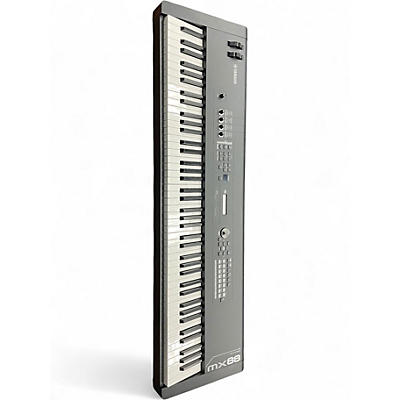 Used Yamaha MX88BK Synthesizer