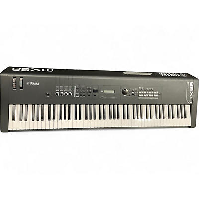 Used Yamaha MX88BK Synthesizer