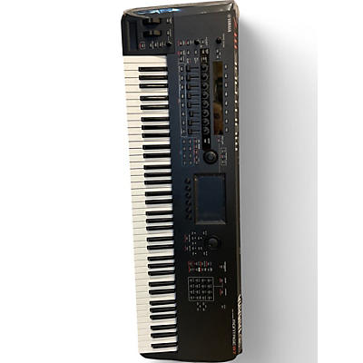 Used Yamaha Montage M7 Keyboard Workstation