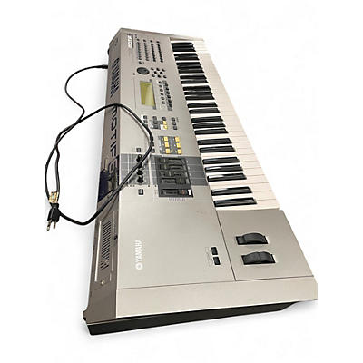 Used Yamaha Motif 6 61 Key Keyboard Workstation