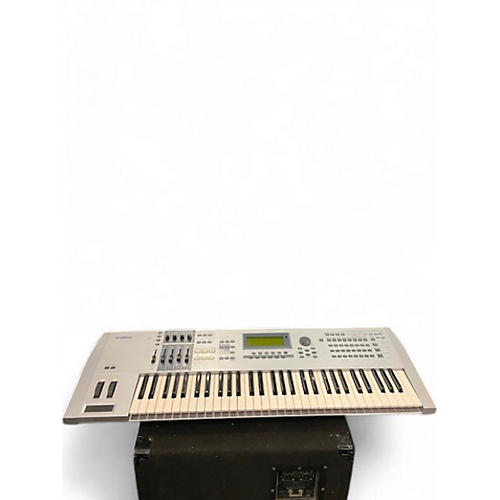 Yamaha Used Yamaha Motif ES6 61 Key Keyboard Workstation