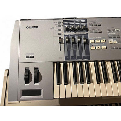 Yamaha Used Yamaha Motif ES6 61 Key Keyboard Workstation