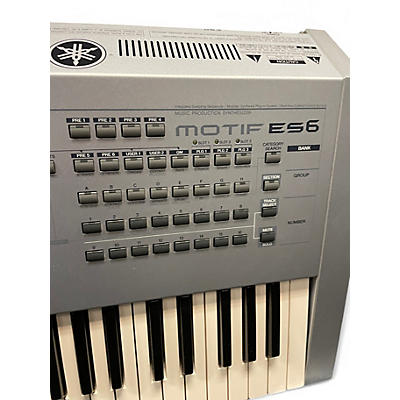 Used Yamaha Motif ES6 61 Key Keyboard Workstation