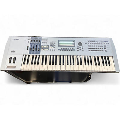 Used Yamaha Motif ES6 61 Key Keyboard Workstation