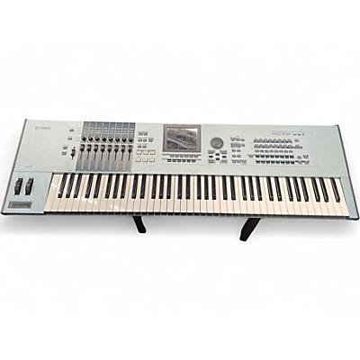 Used Yamaha Motif ES7 76 Key Keyboard Workstation