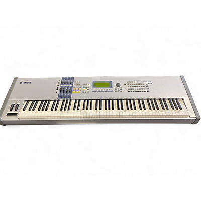 Used Yamaha Motif ES8 88 Key Keyboard Workstation